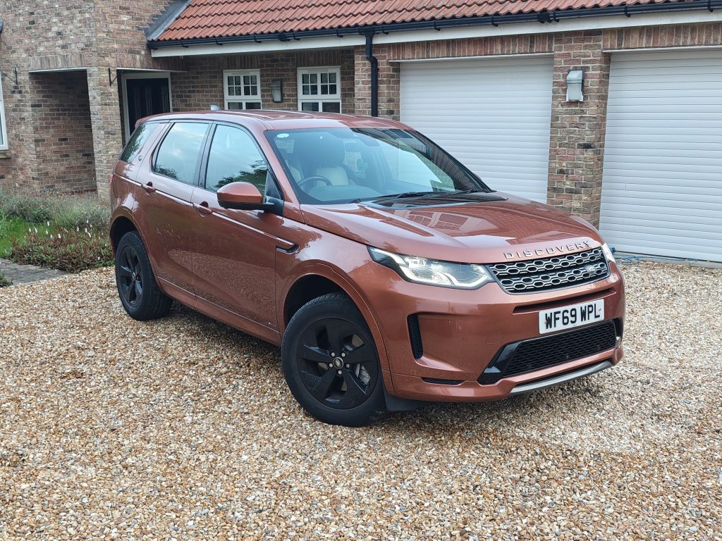 Land Rover Discovery Sport 2.0 D180 R-Dynamic SE Auto | 2020 | Orange