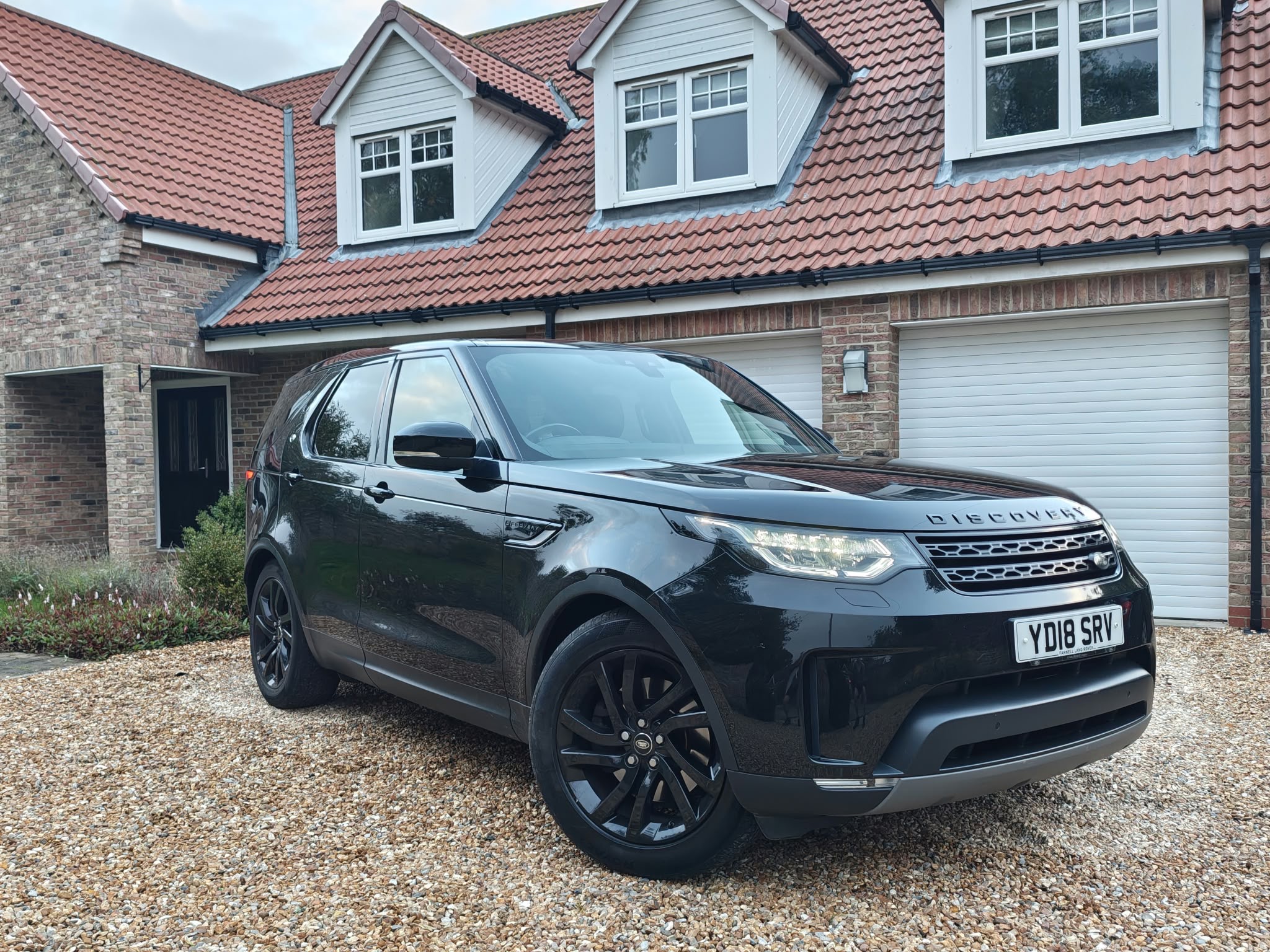 
								Land Rover Discovery 2.0 SD4 SE 4WD Automatic full									