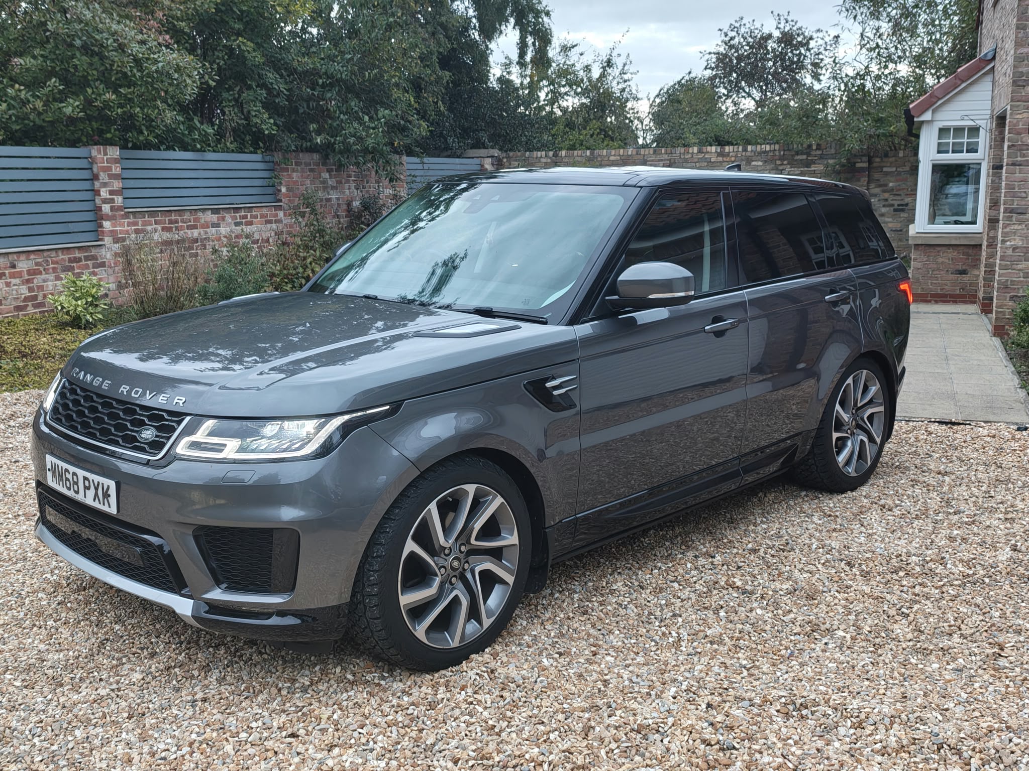 
								Land Rover Range Rover Sport 3.0 SDV6 HSE 5dr Autol full									