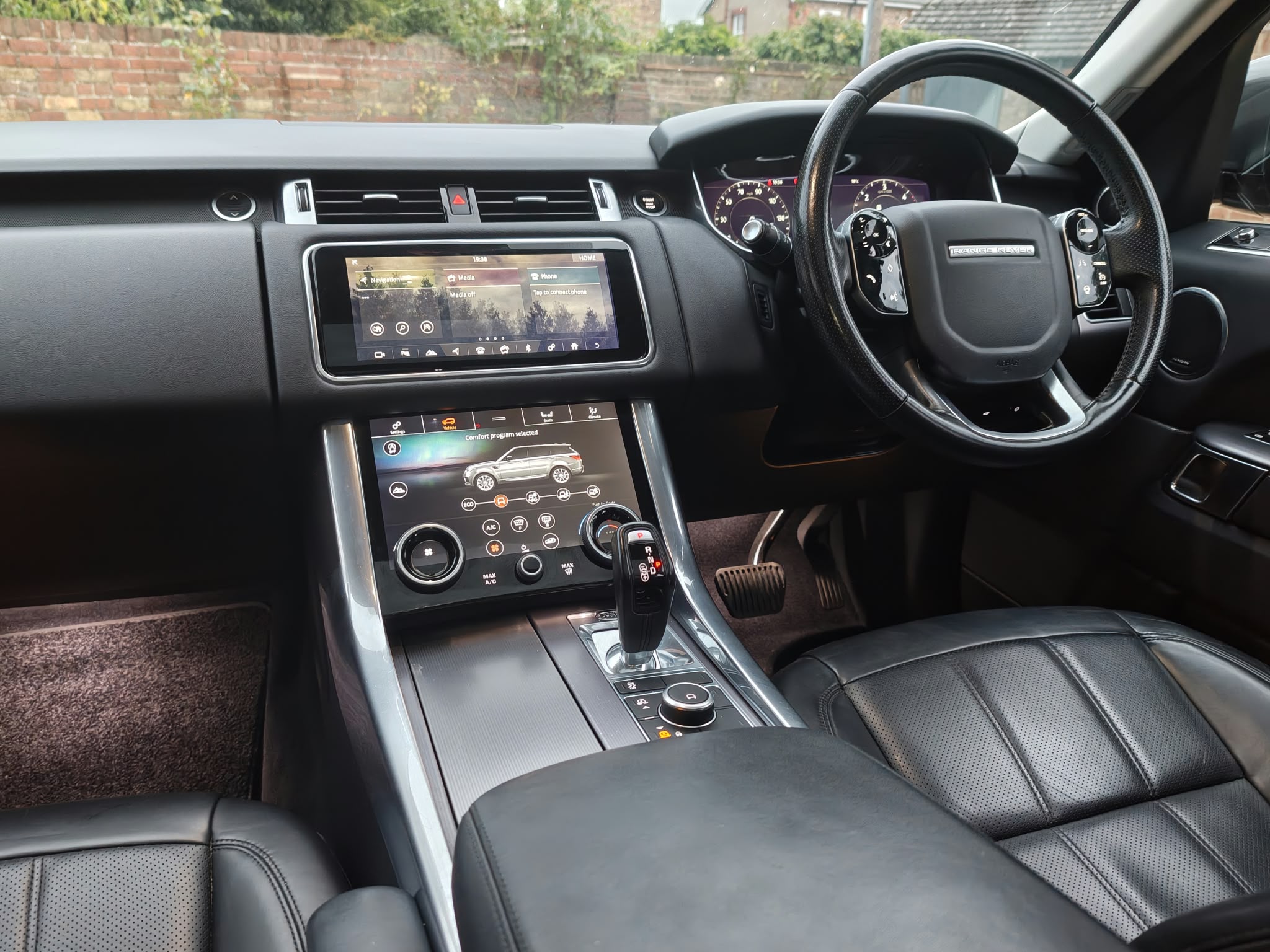 
								Land Rover Range Rover Sport 3.0 SDV6 HSE 5dr Autol full									