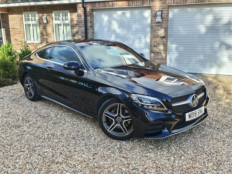 Mercedes-Benz C-Class Coupé C220d AMG Line 9G-Tronic