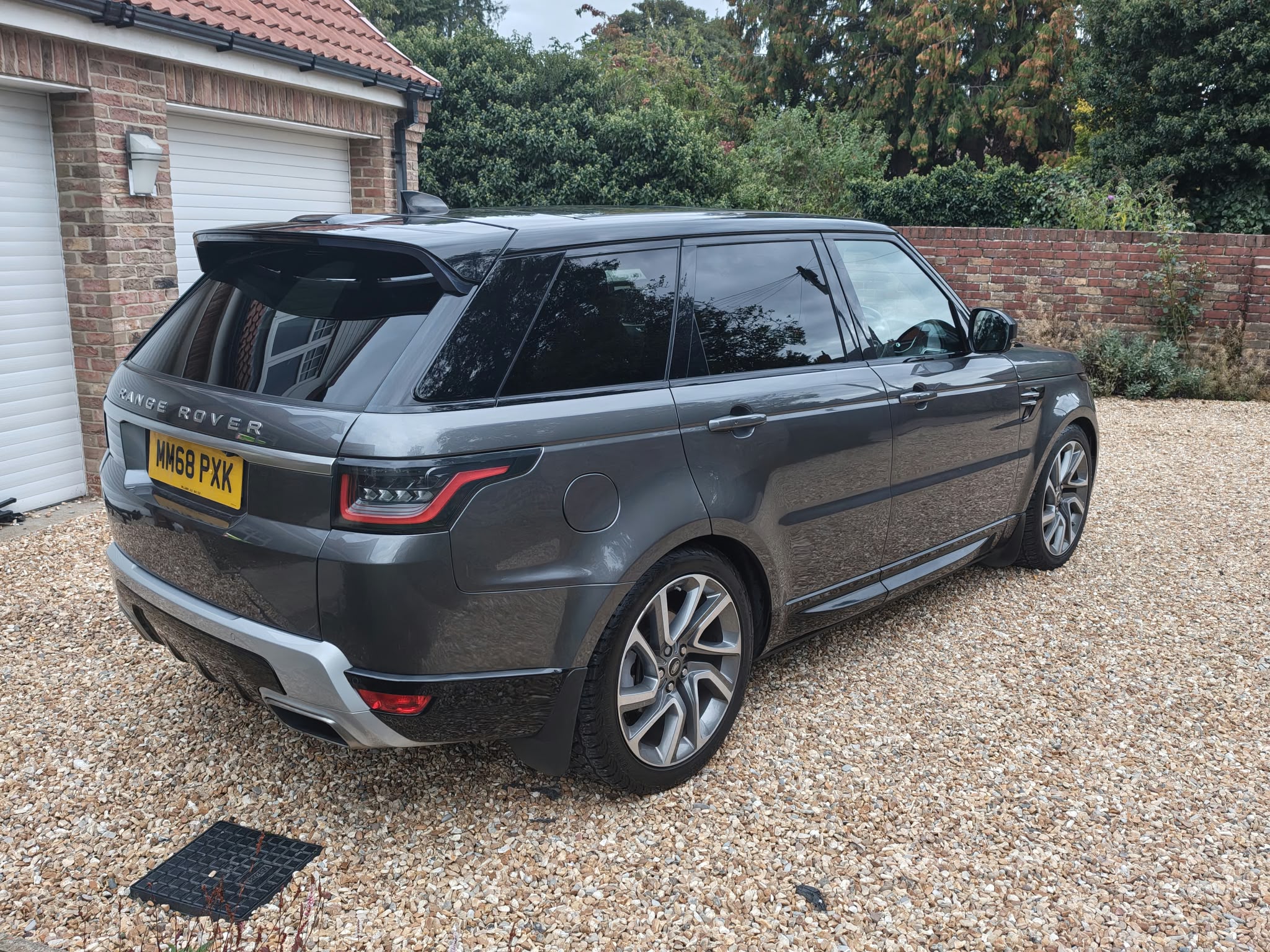 
								Land Rover Range Rover Sport 3.0 SDV6 HSE 5dr Autol full									
